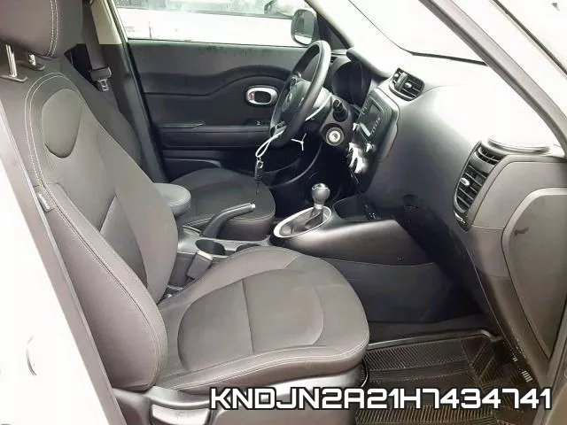 KNDJN2A21H7434741 фото 6