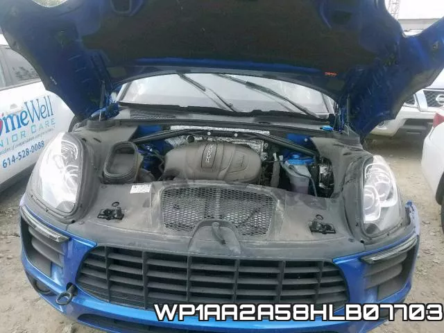 WP1AA2A58HLB07703 фото 8