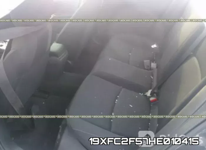 19XFC2F57HE010415 фото 9