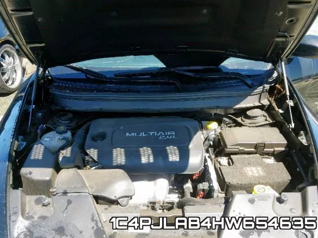 1C4PJLAB4HW654635 фото 8
