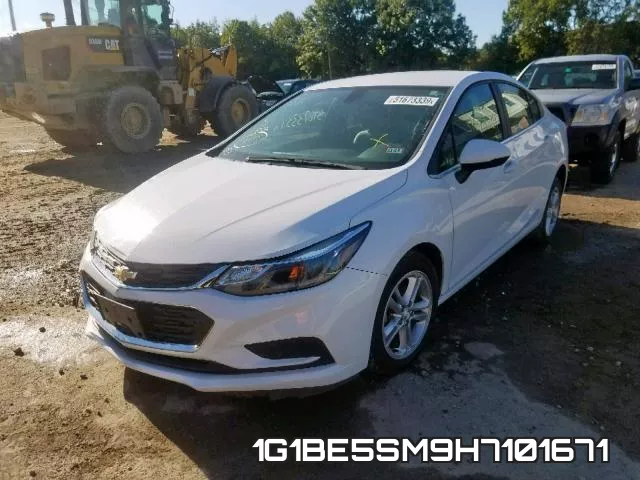 1G1BE5SM9H7101671 фото 3