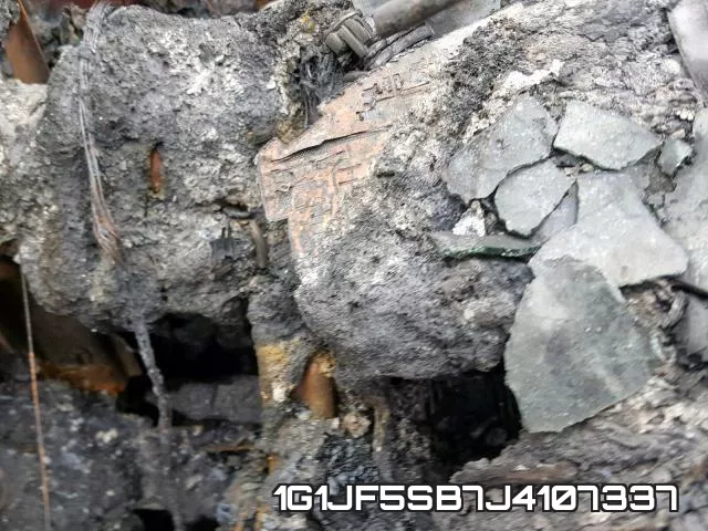 1G1JF5SB7J4107337 фото 9