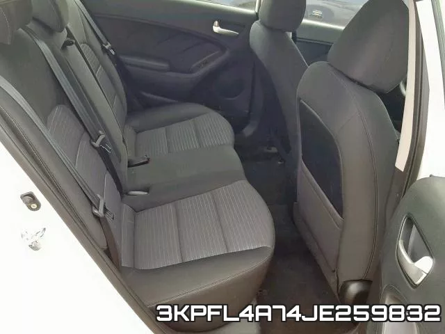 3KPFL4A74JE259832 фото 7