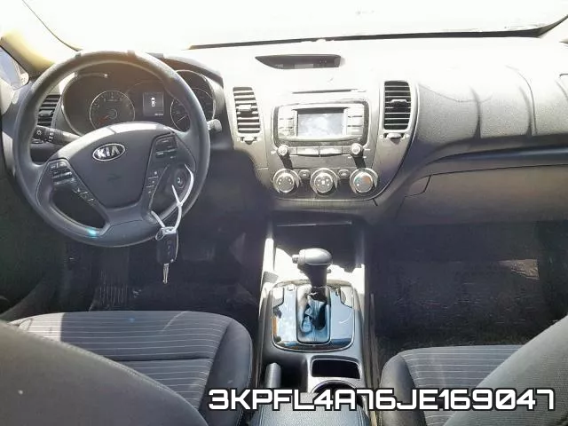 3KPFL4A76JE169047 фото 10