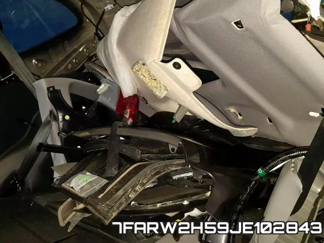 7FARW2H59JE102843 фото 9