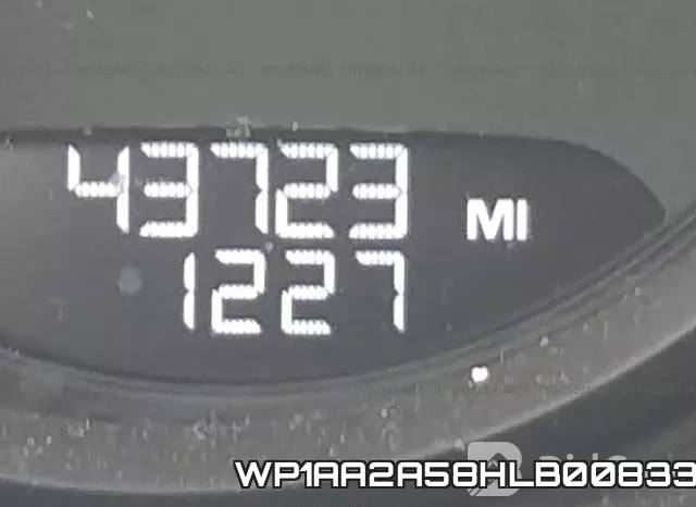 WP1AA2A58HLB00833 фото 8