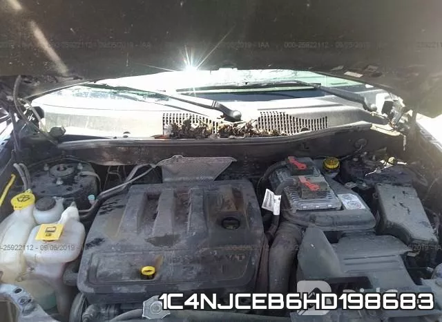 1C4NJCEB6HD198683 фото 2