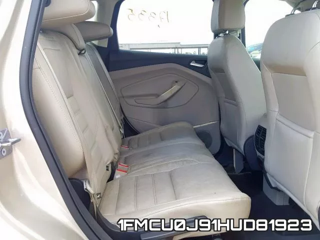1FMCU0J91HUD81923 фото 7