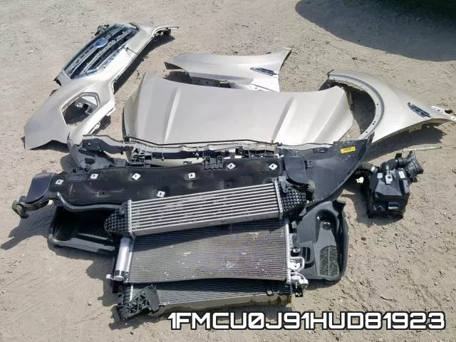 1FMCU0J91HUD81923 фото 10