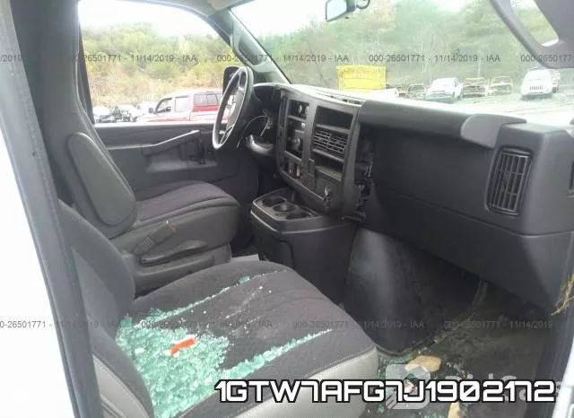 1GTW7AFG7J1902172 фото 6