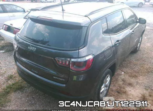 3C4NJCAB1JT122911 фото 4