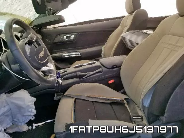 1FATP8UH6J5137977 фото 6