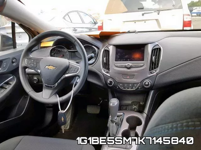 1G1BE5SM7K7145840 фото 10