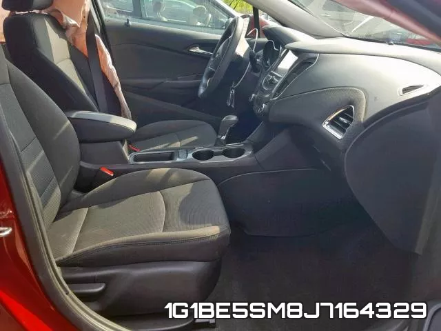1G1BE5SM8J7164329 фото 6