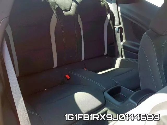 1G1FB1RX9J0144683 фото 7