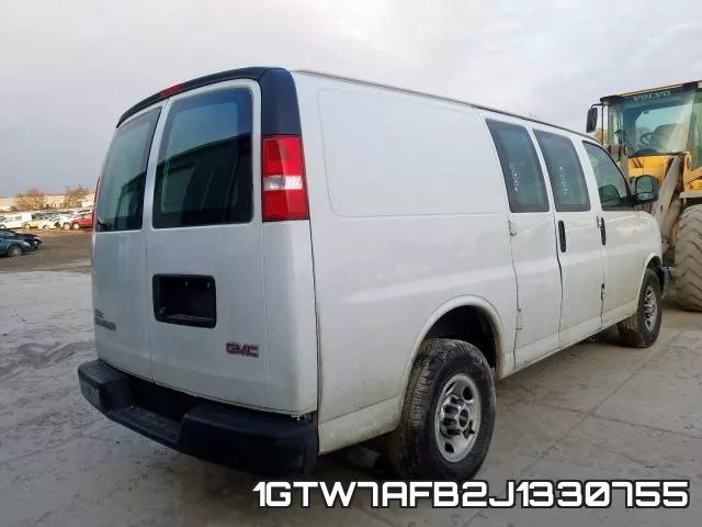 1GTW7AFB2J1330755 фото 5