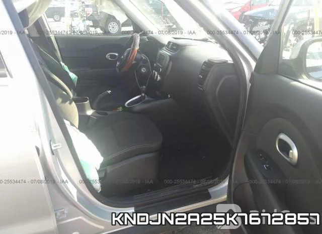 KNDJN2A25K7672857 фото 6