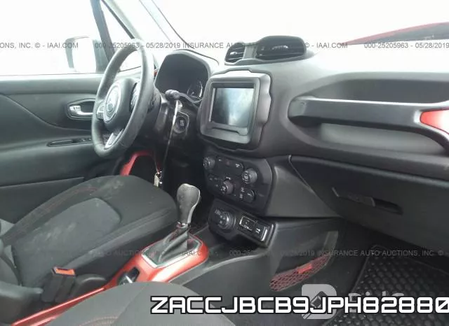 ZACCJBCB9JPH82880 фото 6