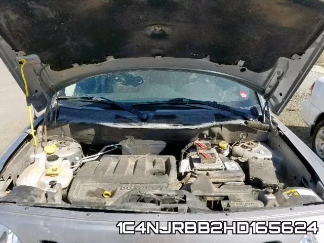 1C4NJRBB2HD165624 фото 8