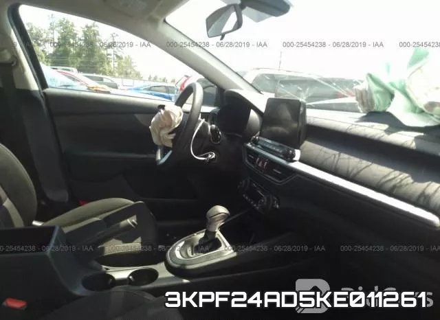 3KPF24AD5KE011261 фото 6
