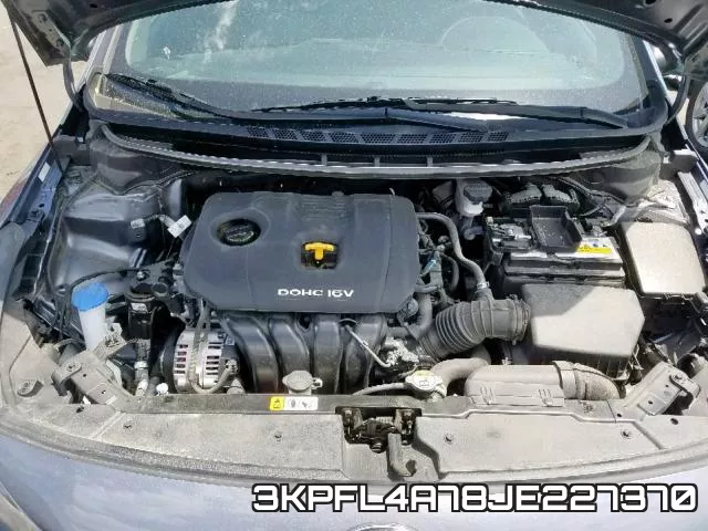 3KPFL4A78JE227370 фото 8