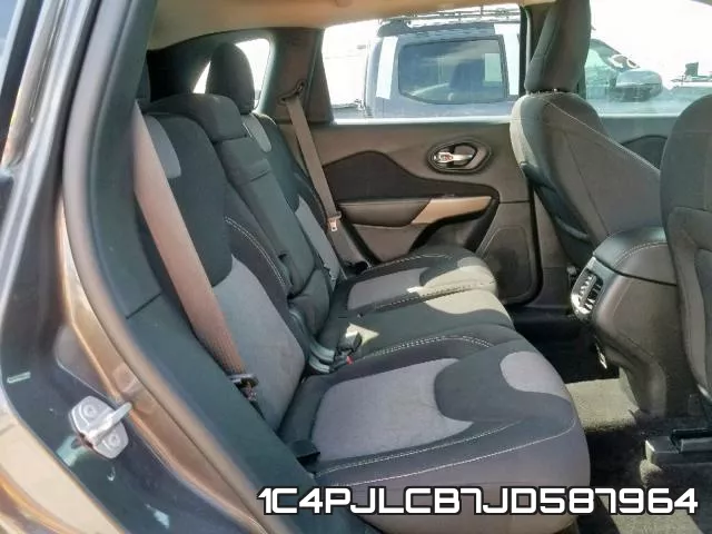 1C4PJLCB7JD587964 фото 7