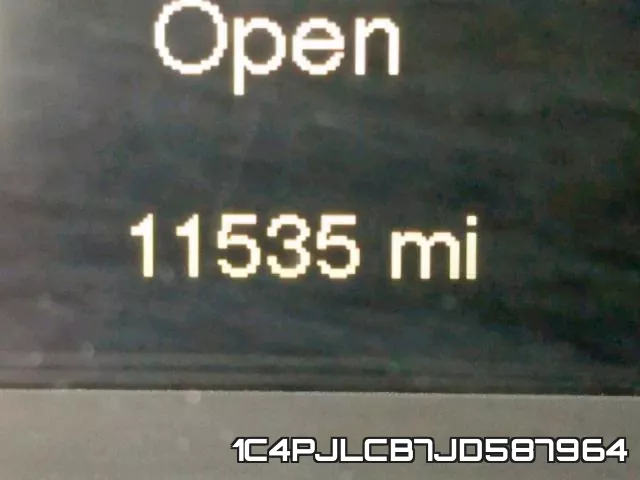 1C4PJLCB7JD587964 фото 9