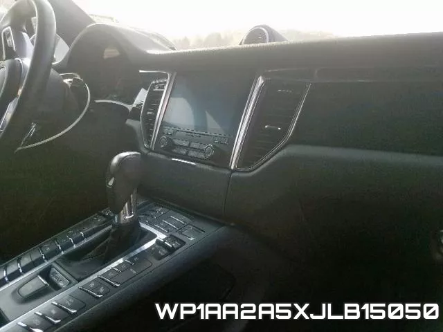 WP1AA2A5XJLB15050 фото 10