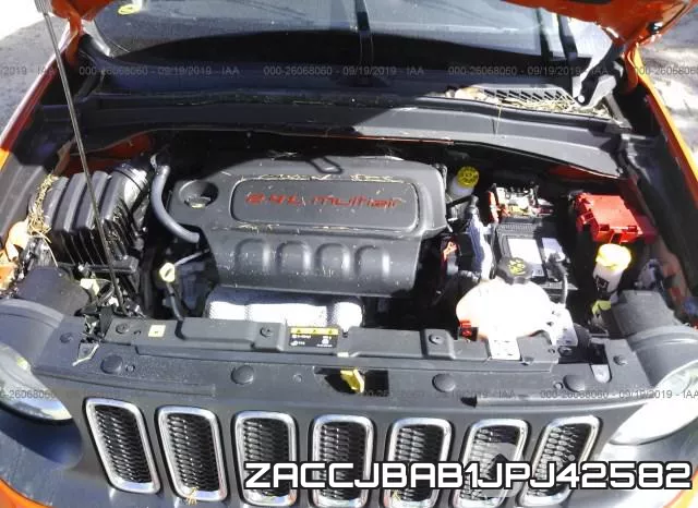 ZACCJBAB1JPJ42582 фото 2