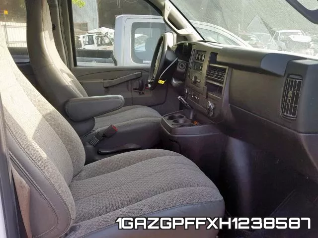 1GAZGPFFXH1238587 фото 6