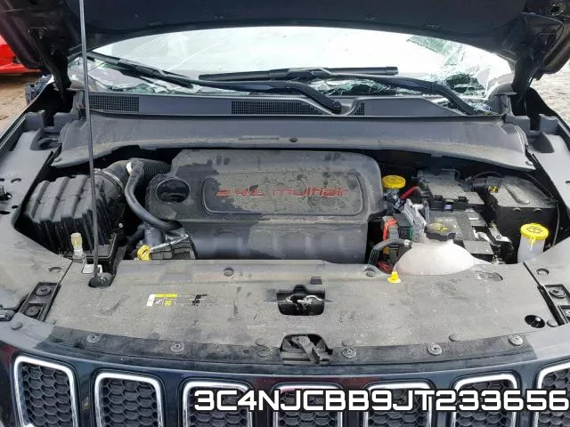 3C4NJCBB9JT233656 фото 8