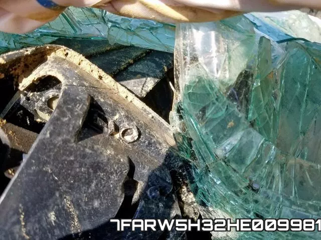 7FARW5H32HE009981 фото 9
