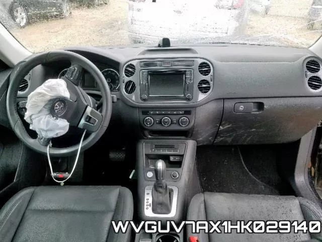 WVGUV7AX1HK029140 фото 10