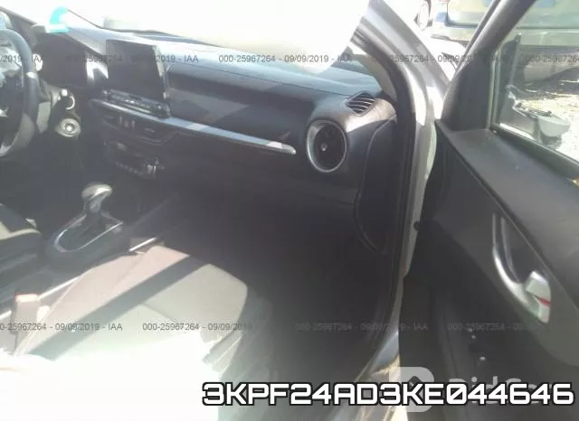 3KPF24AD3KE044646 фото 6