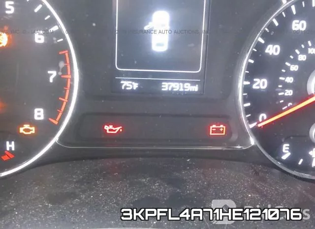 3KPFL4A71HE121076 фото 8