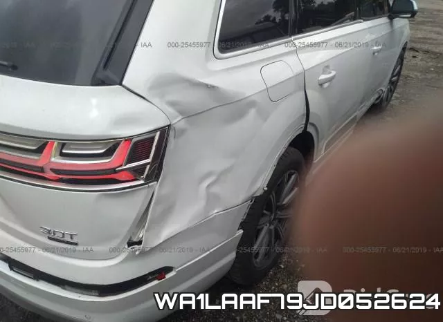 WA1LAAF79JD052624 фото 7