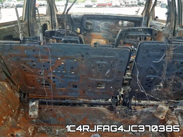 1C4RJFAG4JC370385 фото 2