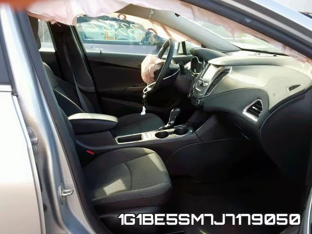 1G1BE5SM7J7179050 фото 6