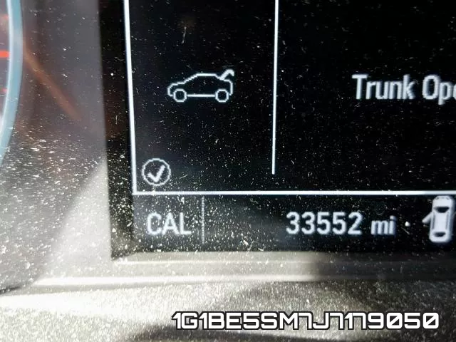 1G1BE5SM7J7179050 фото 9