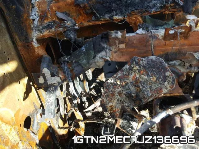1GTN2MEC7JZ136696 фото 9