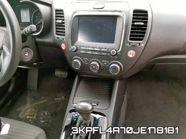3KPFL4A70JE178181 фото 10