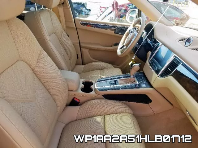 WP1AA2A51HLB01712 фото 6