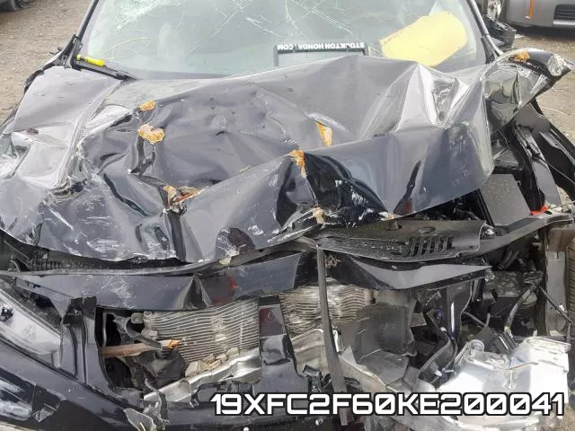19XFC2F60KE200041 фото 7