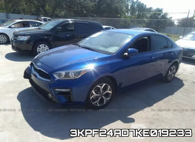 3KPF24AD7KE019233 фото 3