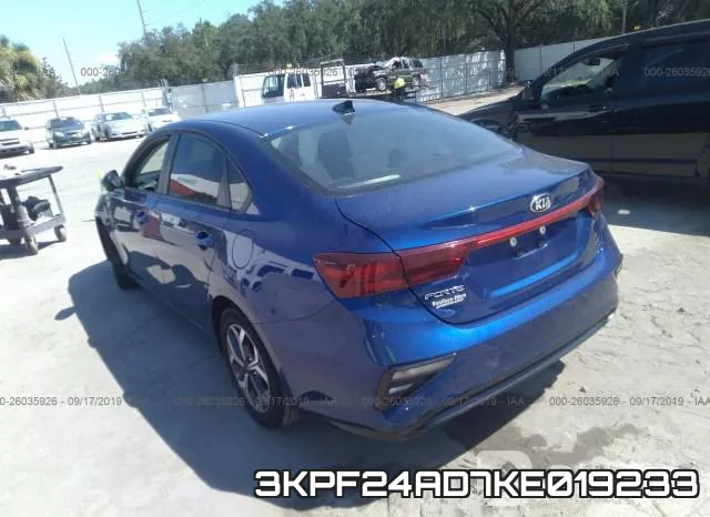 3KPF24AD7KE019233 фото 4