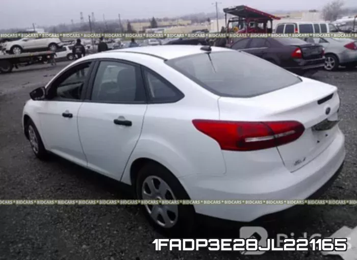 1FADP3E28JL221165 фото 4