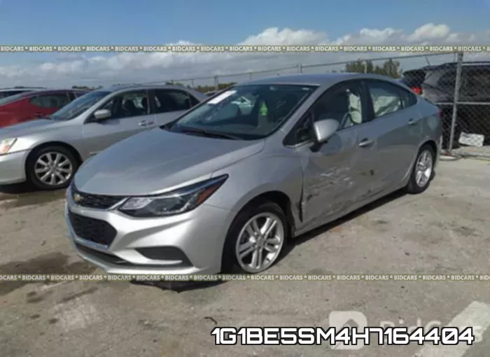 1G1BE5SM4H7164404 фото 3