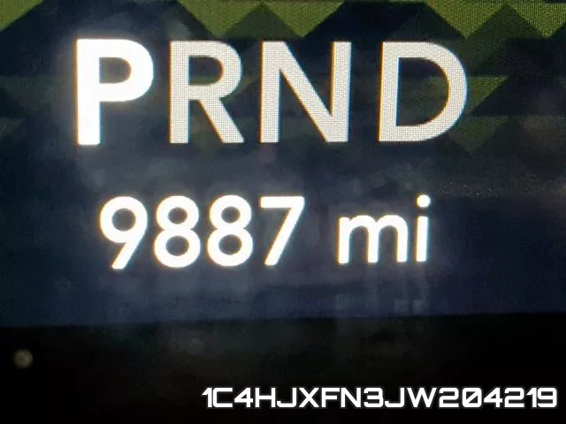 1C4HJXFN3JW204219 фото 9