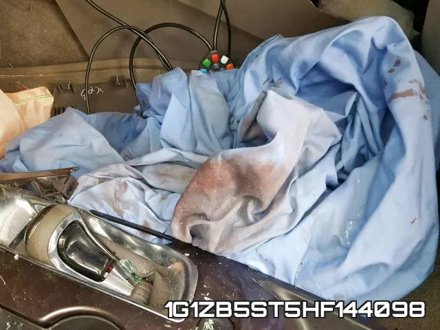 1G1ZB5ST5HF144098 фото 10