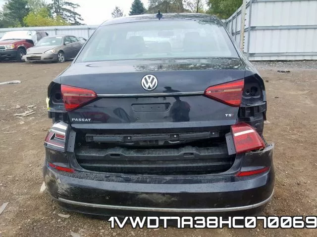 1VWDT7A38HC070069 фото 9